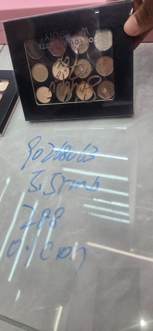 Eyeshadow Palette