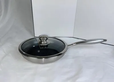 三层钢单面沙光煎锅
(带盖)