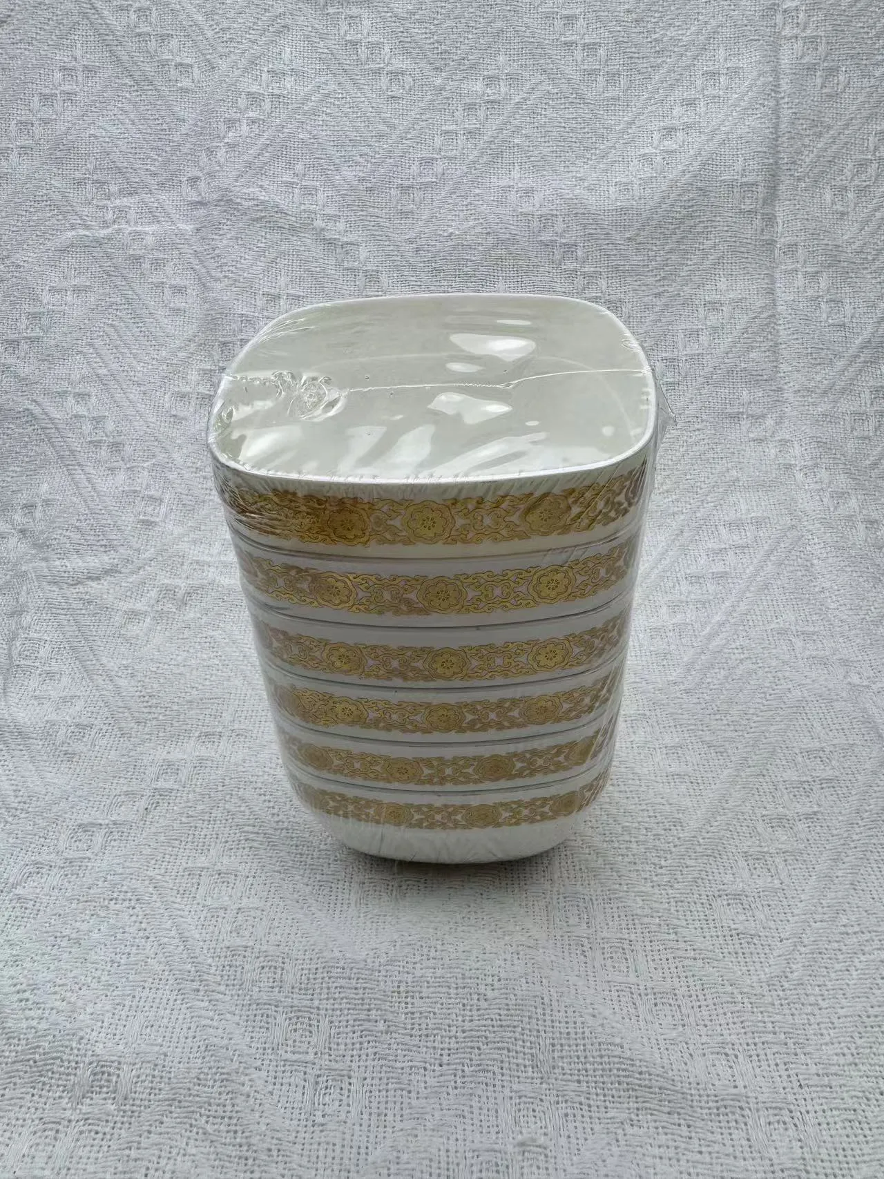 白色方形中号碗